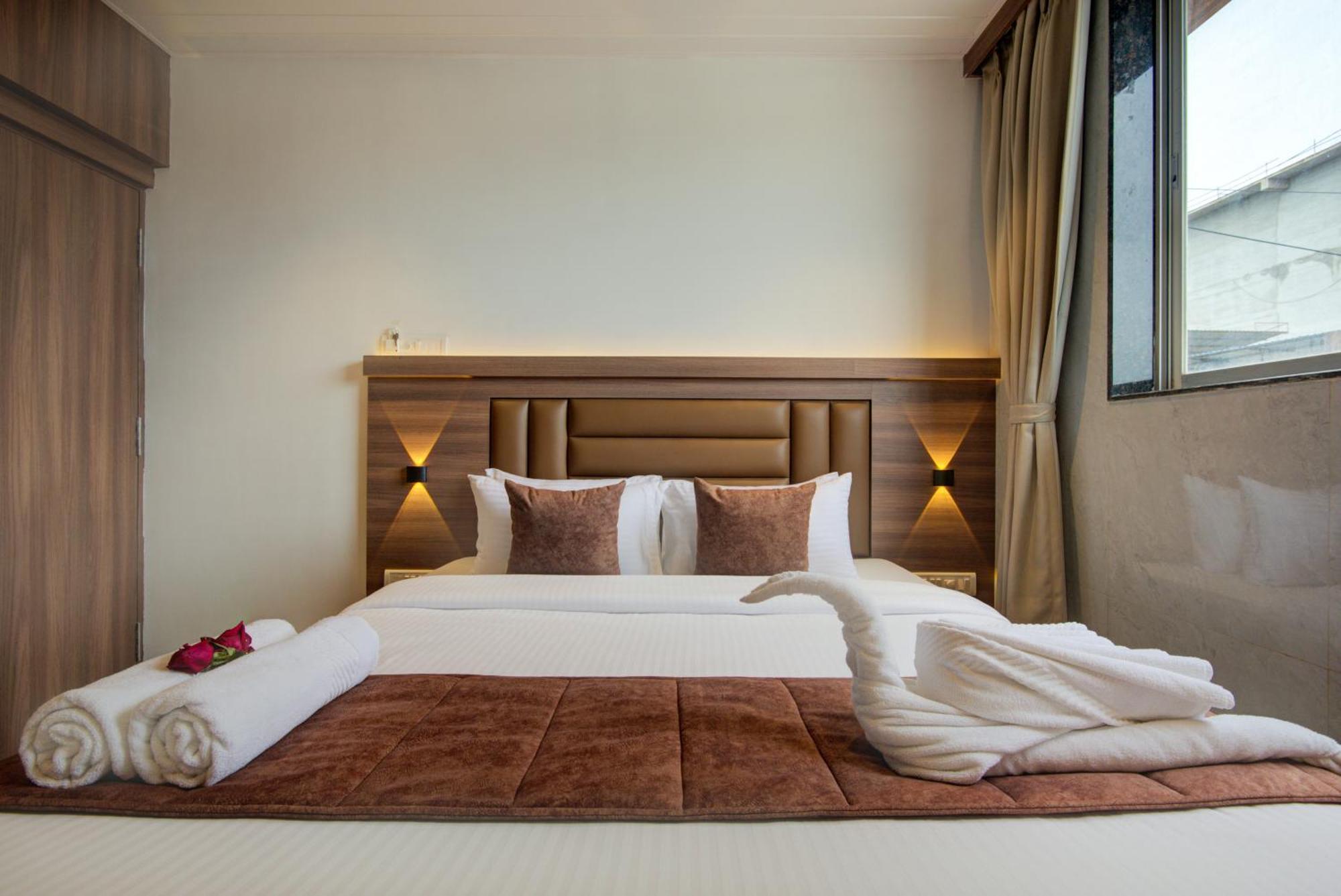 Hotel Galaxy Inn Navi Mumbai Extérieur photo