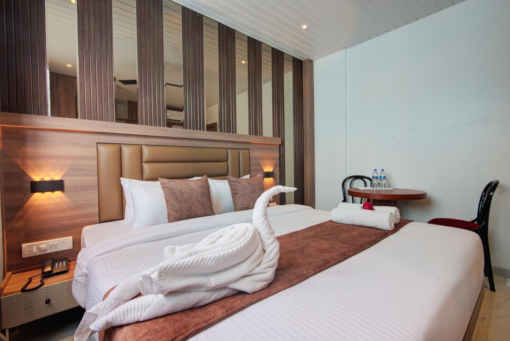 Hotel Galaxy Inn Navi Mumbai Extérieur photo